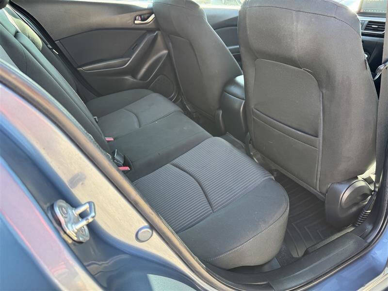 2015 Mazda MAZDA3 i Touring