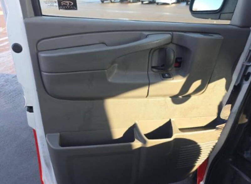 2015 GMC Savana 2500