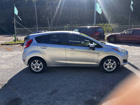 2015 Ford Fiesta SE