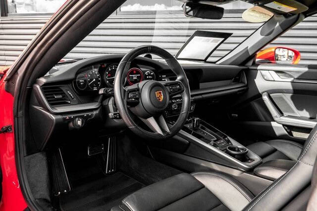 2022 Porsche 911 Carrera S