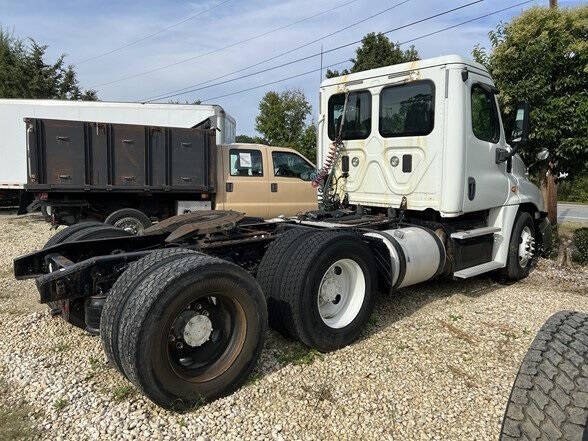 2015 Freightliner Cascadia