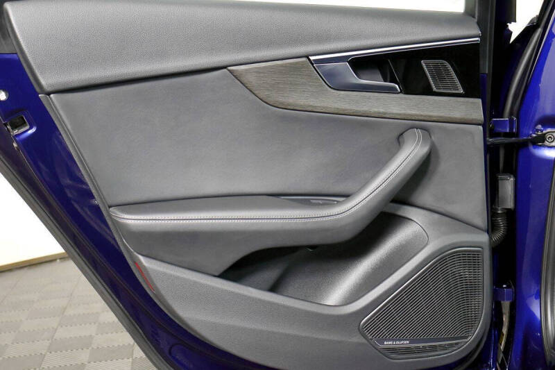 2023 Audi A4 quattro S line Prem Plus 45 TFSI