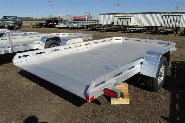 2025 Aluma 7712H-TILT