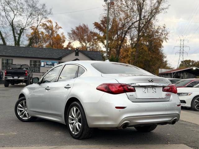2015 Infiniti Q70 3.7
