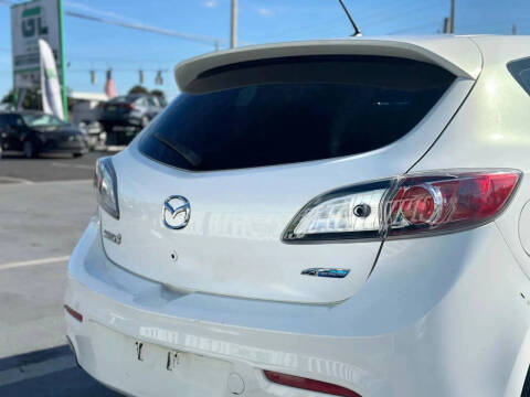 2013 Mazda MAZDA3 i Grand Touring