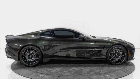 2025 Aston Martin Vanquish