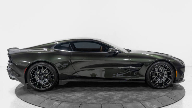 2025 Aston Martin Vanquish