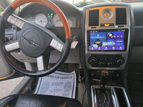 2005 Chrysler 300 C