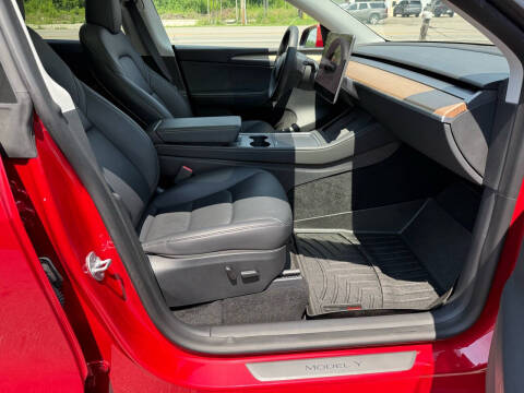 2023 Tesla Model Y Long Range