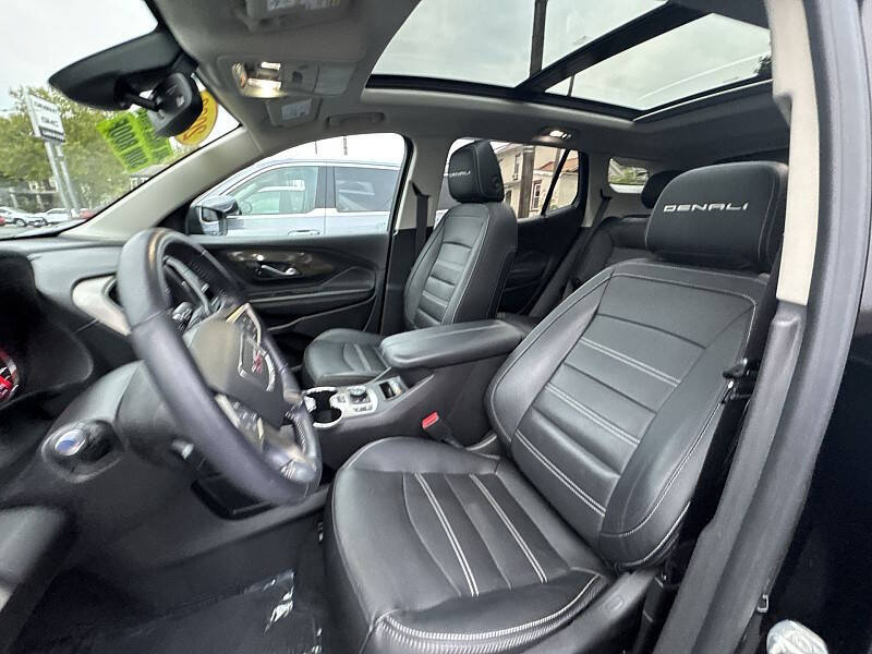 2022 GMC Terrain Denali