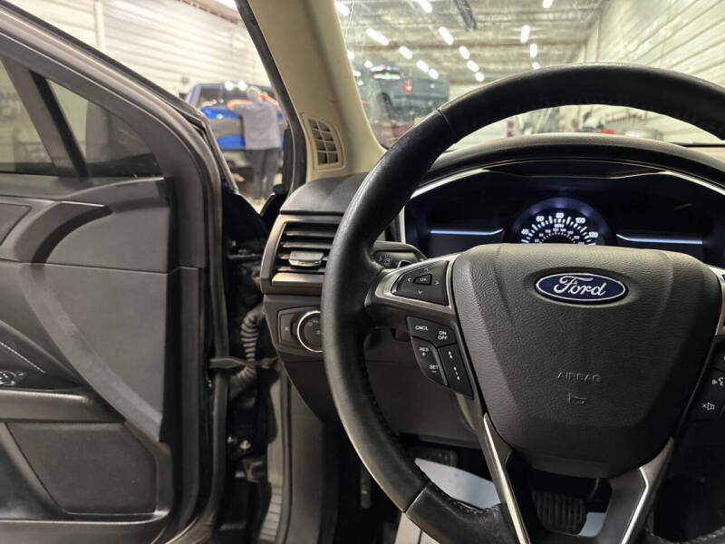 2020 Ford Fusion Titanium