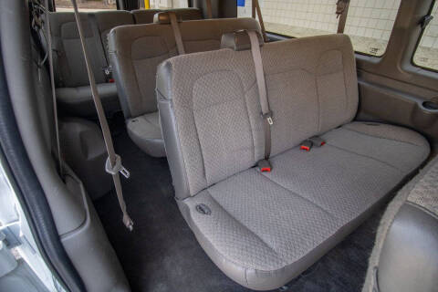 2017 Chevrolet Express LT 3500