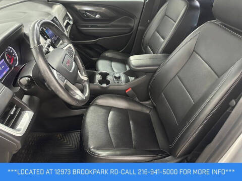 2022 GMC Terrain SLT