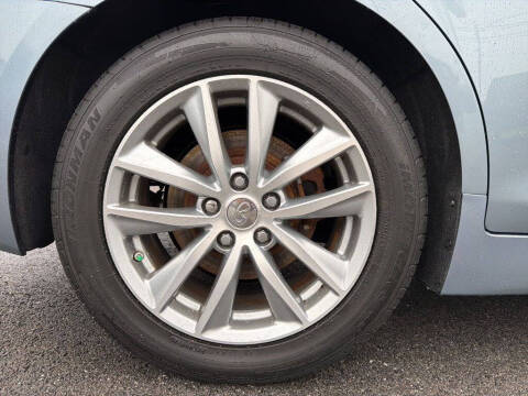 2016 Infiniti Q50