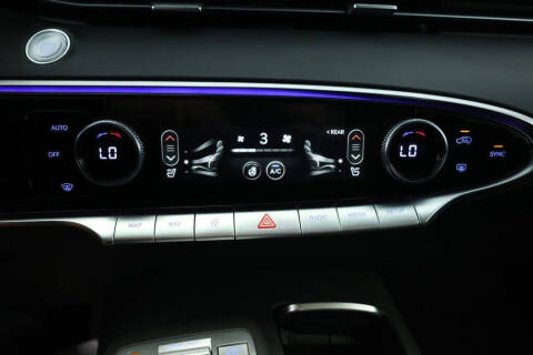 2024 Genesis GV70 2.5T Standard