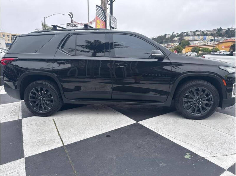 2023 Chevrolet Traverse RS