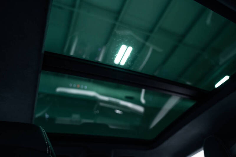 2025 Lamborghini Urus SE