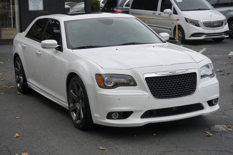 2014 Chrysler 300 SRT8