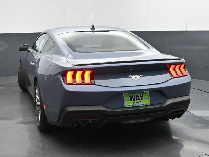 2025 Ford Mustang EcoBoost Premium