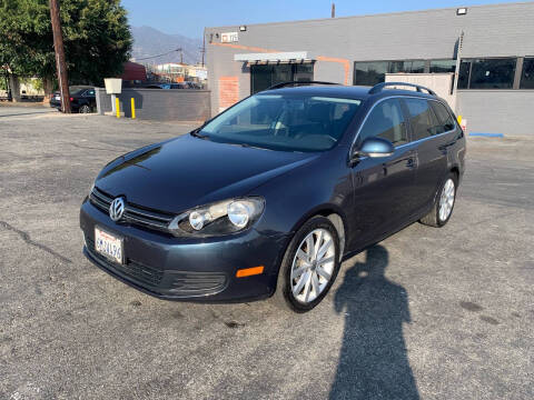 2010 Volkswagen Jetta for sale at n&n auto collection inc in Pasadena CA