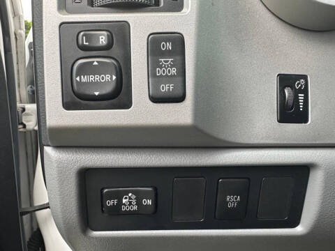 2008 Toyota Tundra Grade