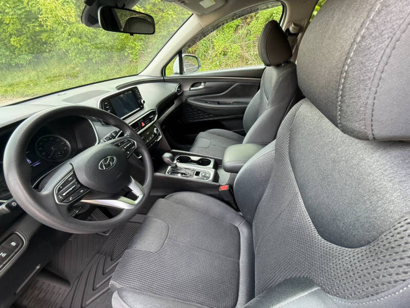 2020 Hyundai Santa Fe SE