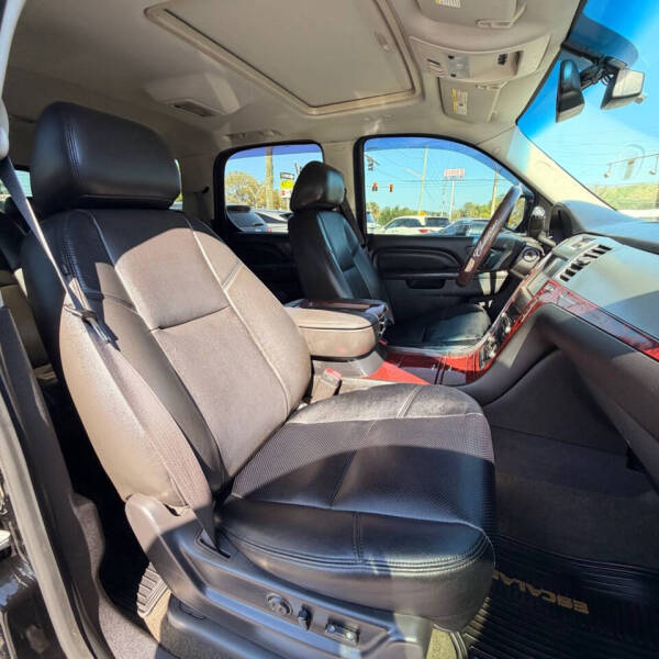 2013 Cadillac Escalade Luxury