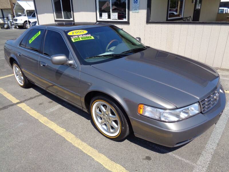 1998 Cadillac Seville for sale at BBL Auto Sales in Yakima WA