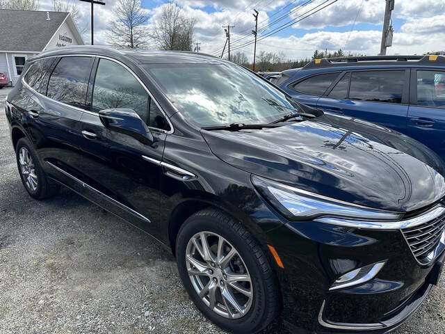2022 Buick Enclave Premium