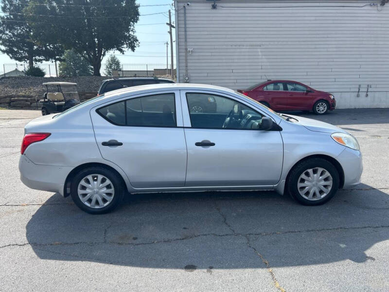 2012 Nissan Versa