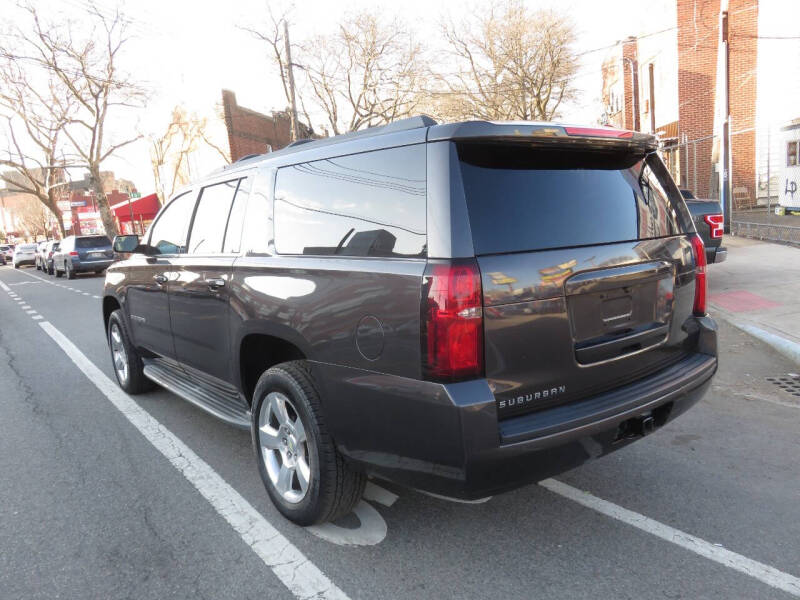2015 Chevrolet Suburban LT