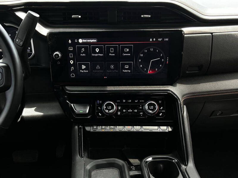 2025 GMC Sierra 2500HD