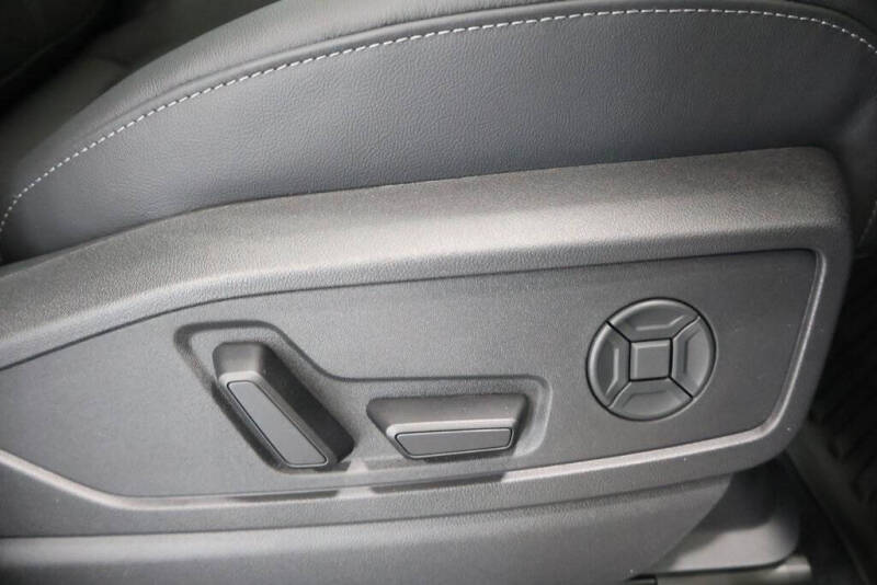 2025 Audi Q5 quattro Premium Plus TFSI