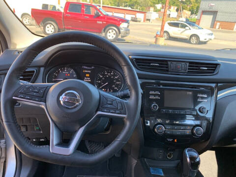 2017 Nissan Rogue Sport SV