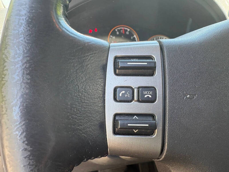2010 Nissan Armada SE