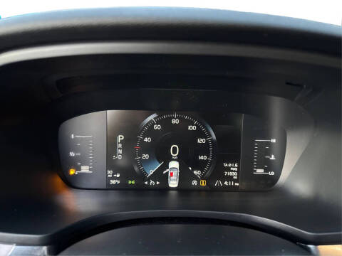 2019 Volvo S60 T6 Momentum