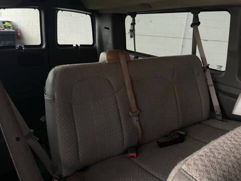 2015 Chevrolet Express LS 3500