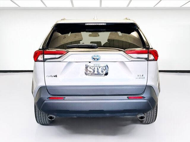 2024 Toyota RAV4 Hybrid XLE