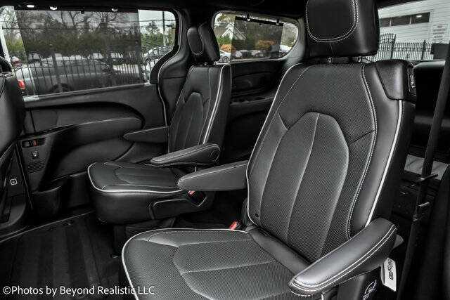 2024 Chrysler Pacifica Limited