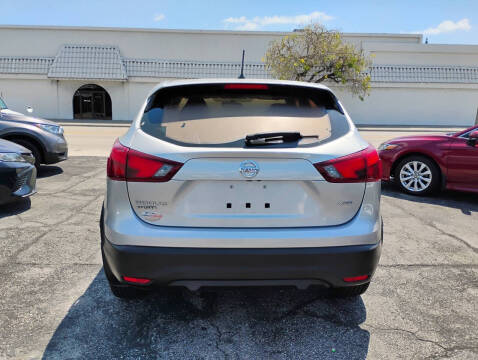2019 Nissan Rogue Sport S