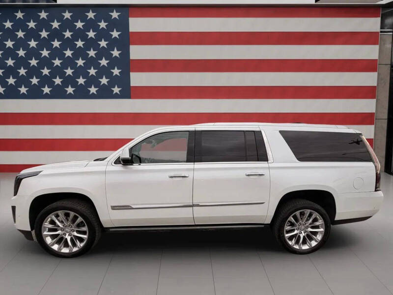 2017 Cadillac Escalade ESV Premium Luxury