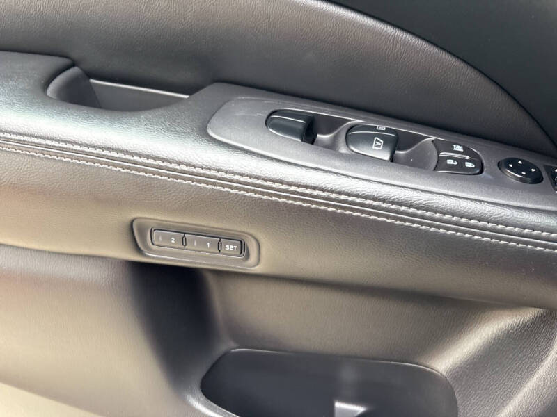 2016 Nissan Pathfinder Platinum