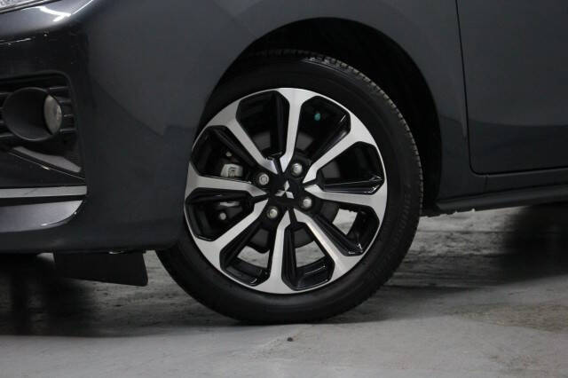 2024 Mitsubishi Mirage SE