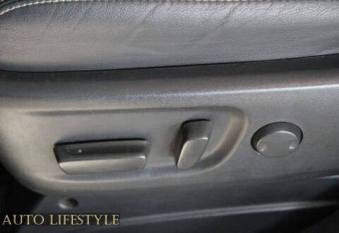 2013 Toyota Sienna SE 8-Passenger