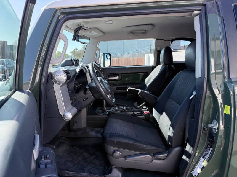 2011 Toyota FJ Cruiser