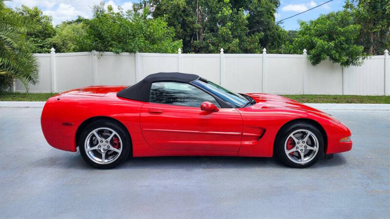 2004 Chevrolet Corvette
