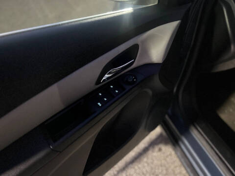 2012 Chevrolet Cruze LS