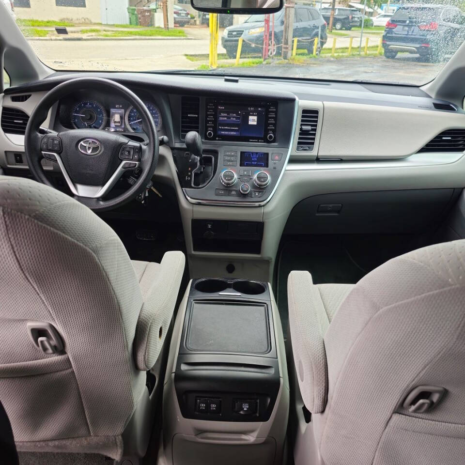 2018 Toyota Sienna for sale at SouthMotor Miami in Hialeah, FL