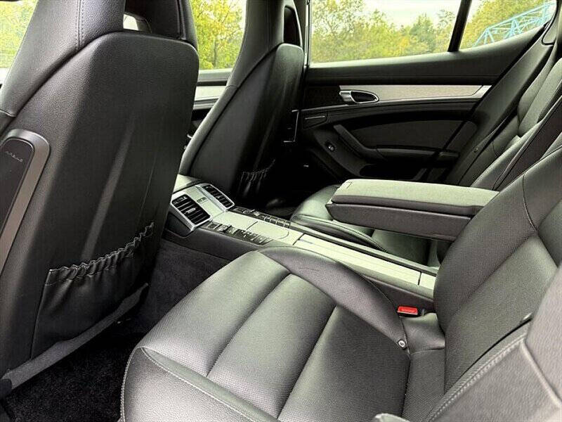 2014 Porsche Panamera S E-Hybrid