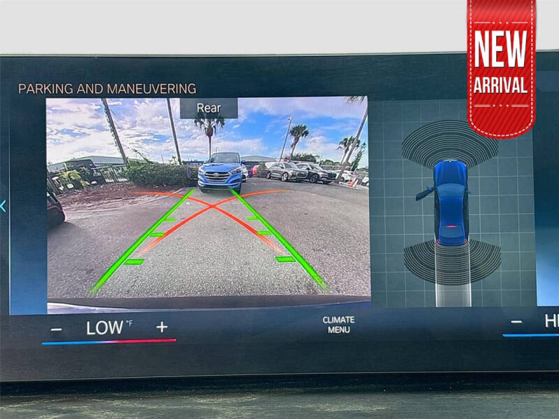 2023 BMW 3 Series 330e